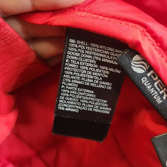 The North Face Women's Cherry Red Puffer Jacket - Picture 9 of 9